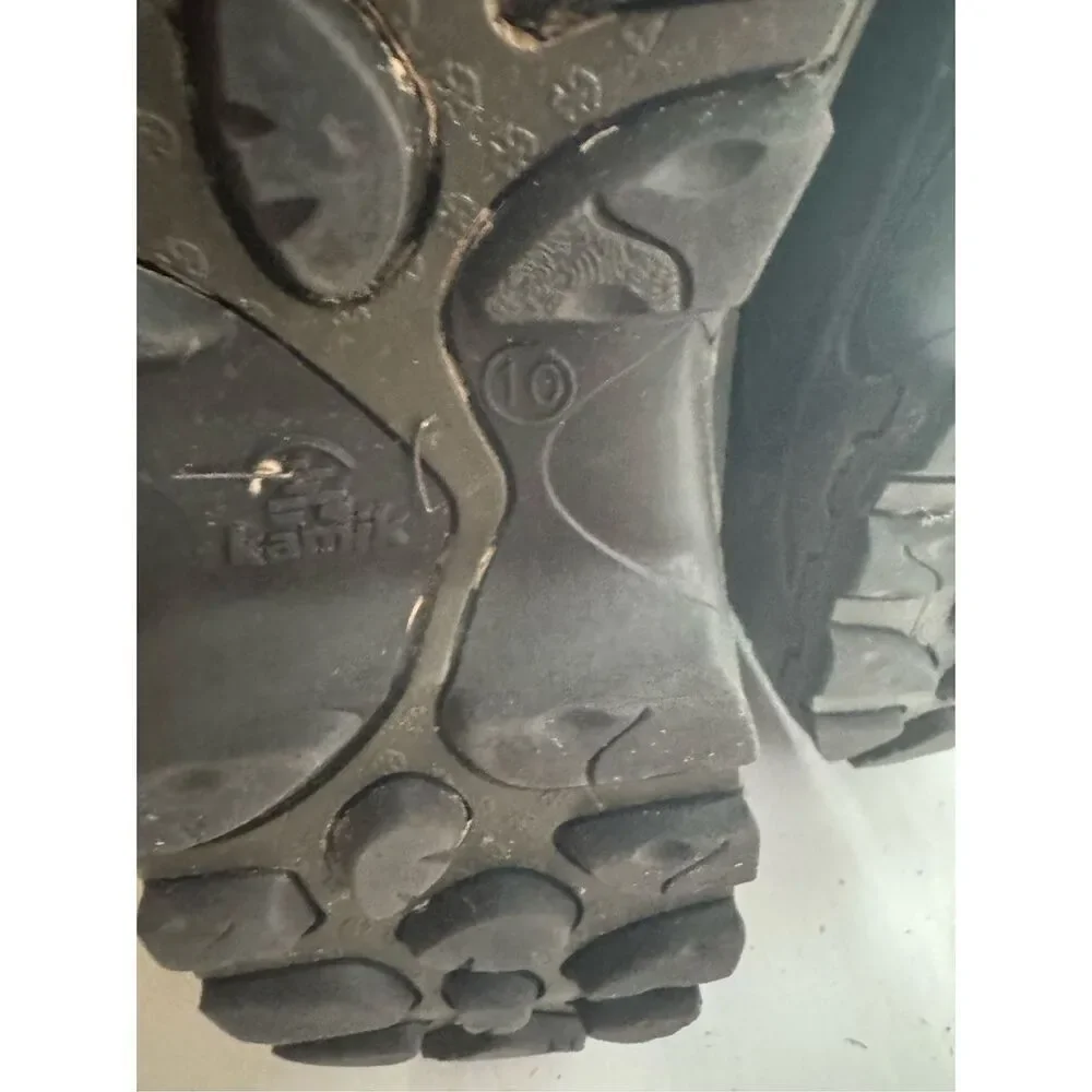 Kamik pre owned